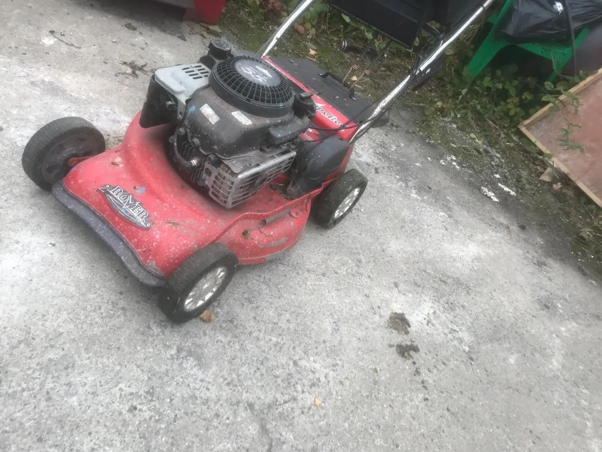 Rover lawnmower - Image 4
