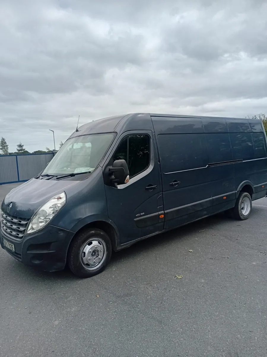2013 Renault master - Image 2