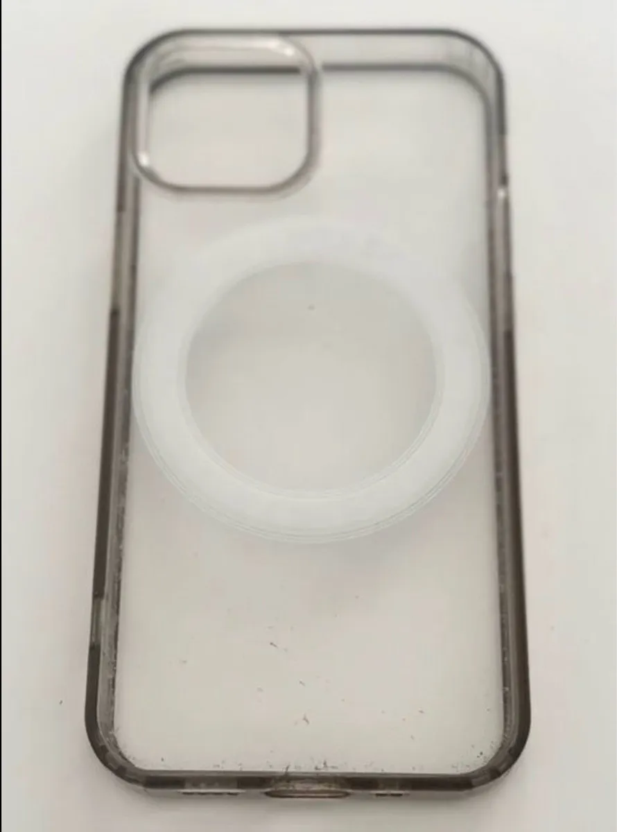 iPhone 13 - Image 4