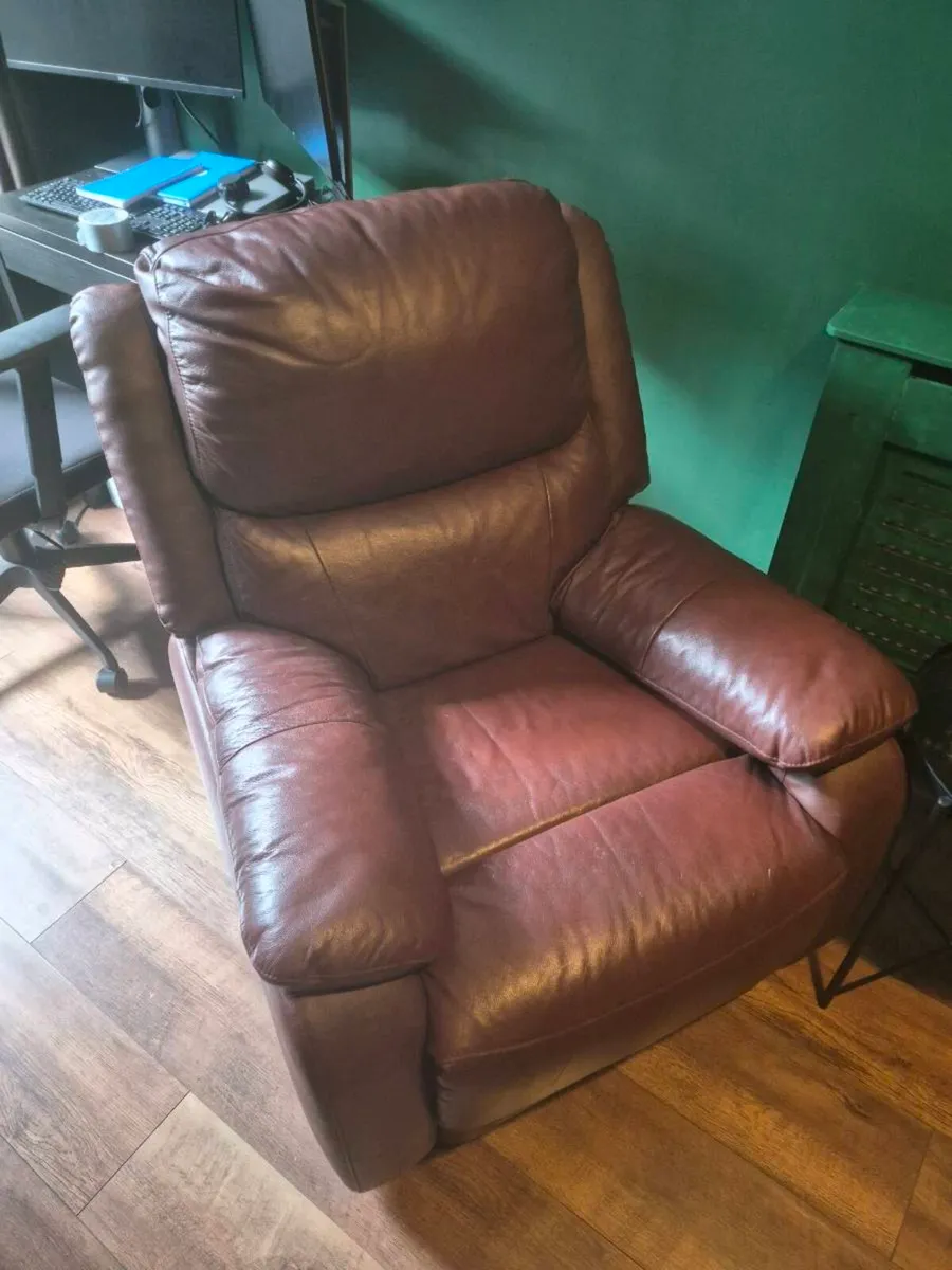 3 seater Sofa and Recliner matching - Image 2