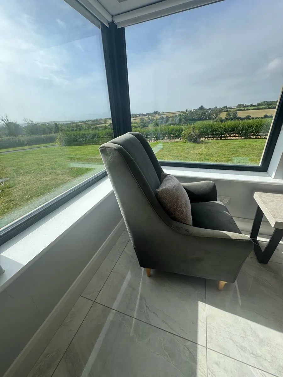 Arm chair - Image 2