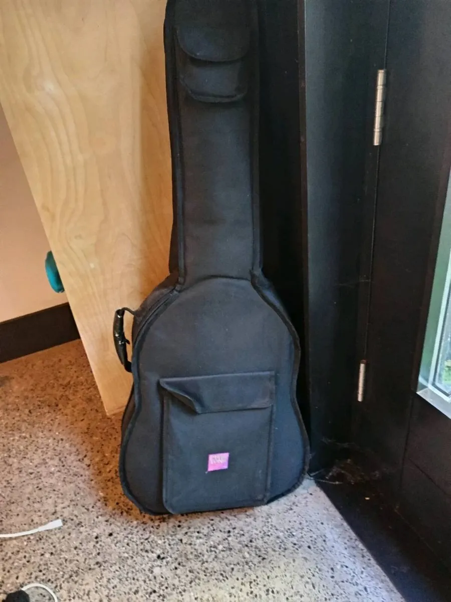 Guitar - Image 2