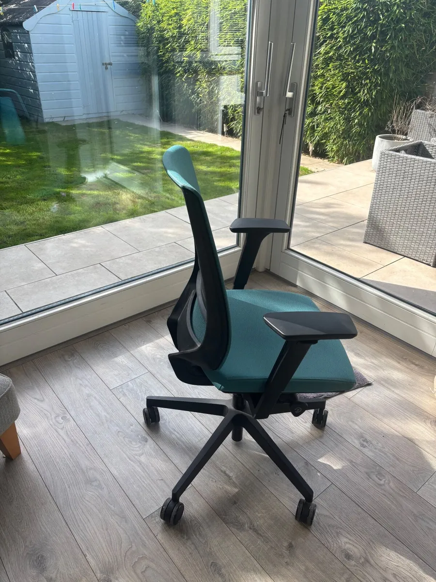 Office furniture - swivel chair - Image 2