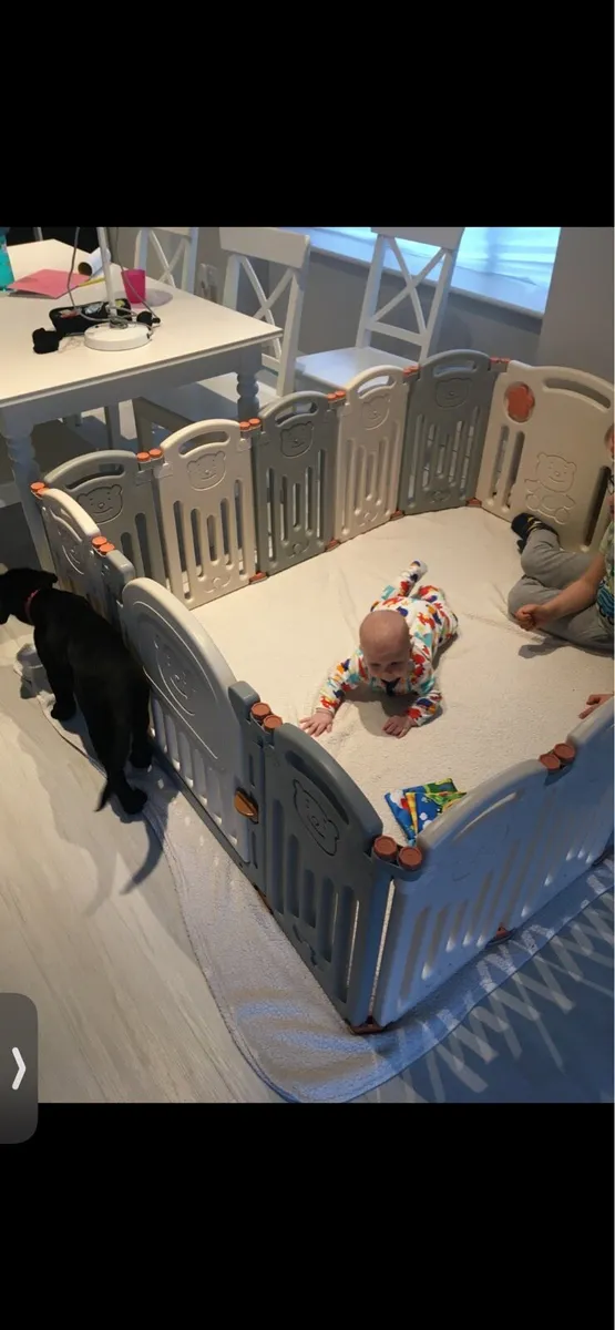 Baby safety fence - Image 1