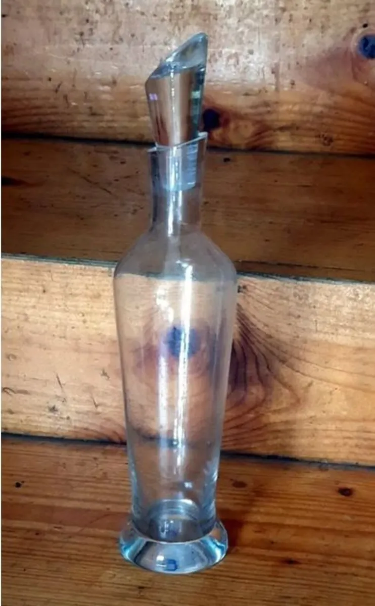 Vintage Harrods Decanter with Angular Stopper - Image 1