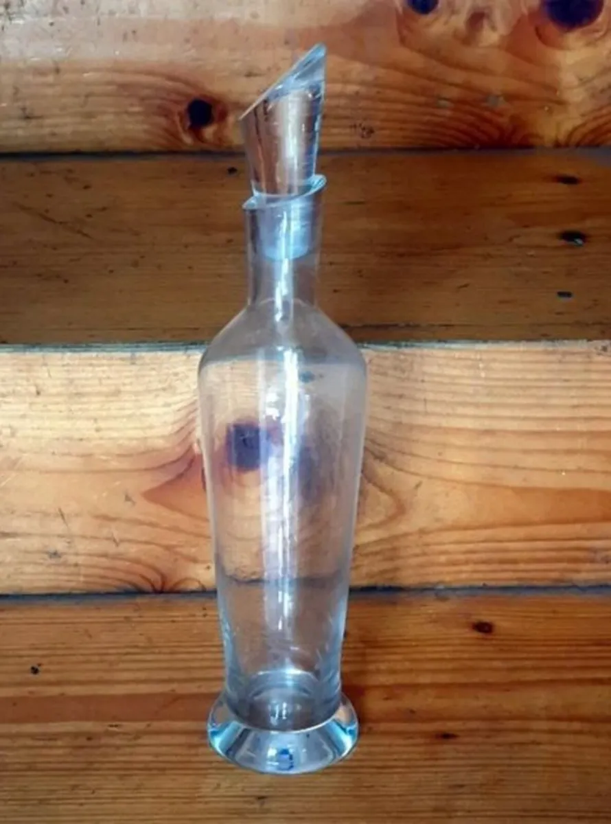 Vintage Harrods Decanter with Angular Stopper - Image 4