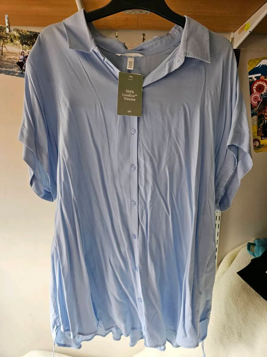 H&M Mama Top - Image 1