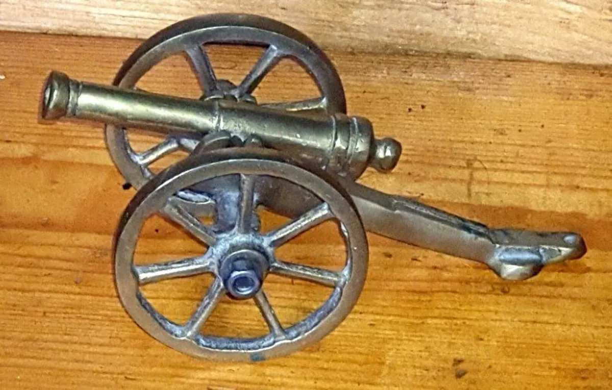 Vintage Heavy Brass Field Cannon Model - Image 3