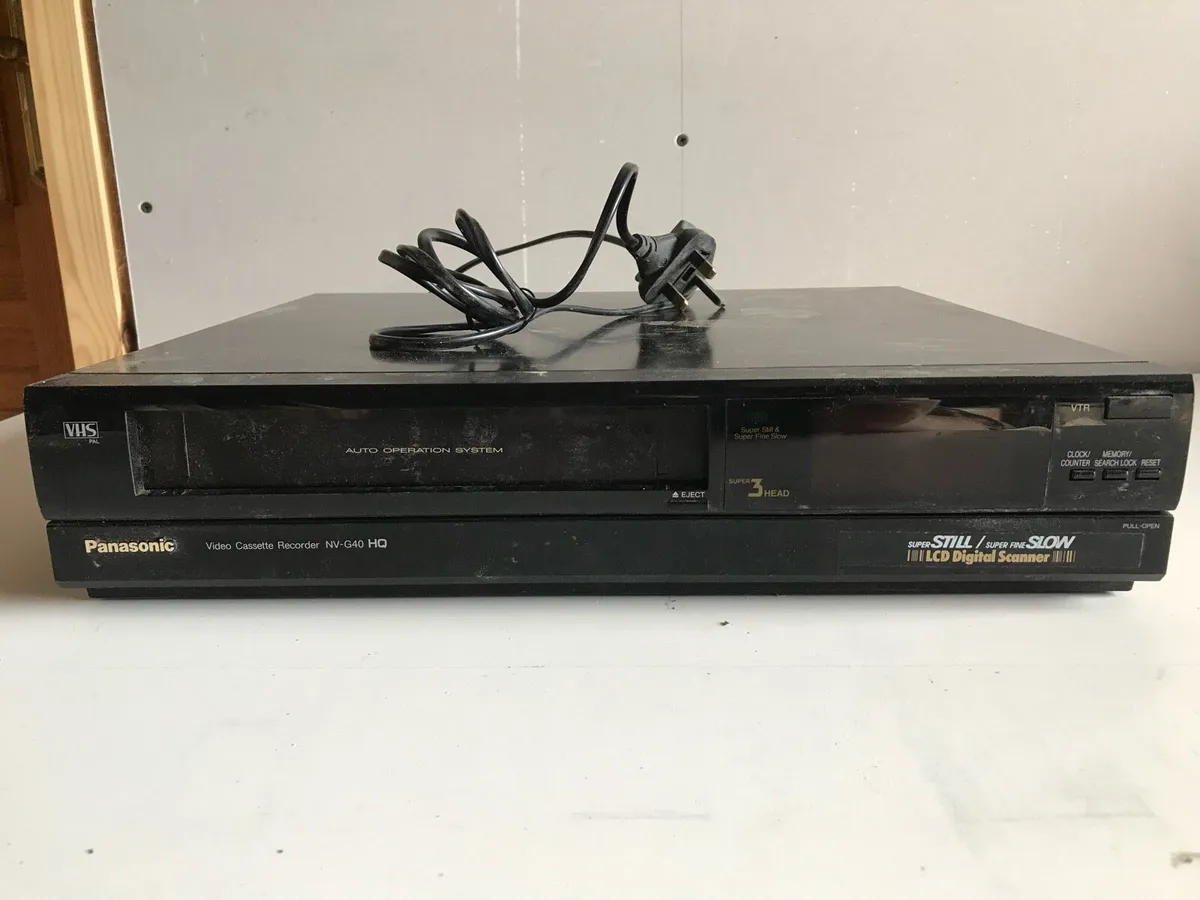Electronic items - Image 4