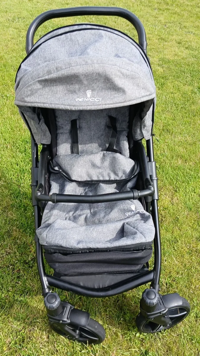 Pram - Image 2