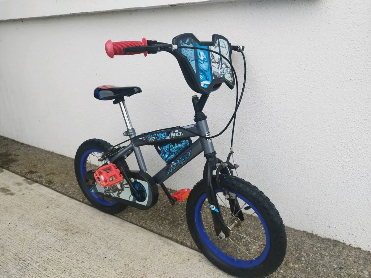 Boys and girls bike - Image 1