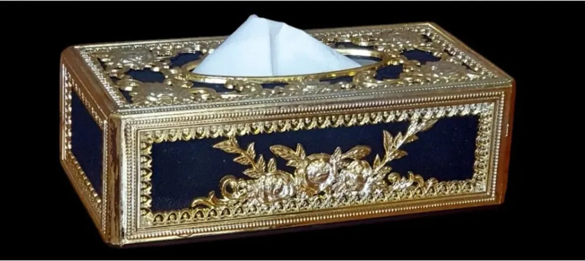 Vintage Hollywood Regency Gold & Black Tissue Box - Image 3