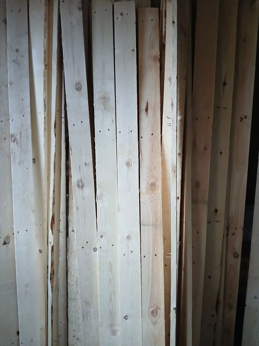 Pallet boards
