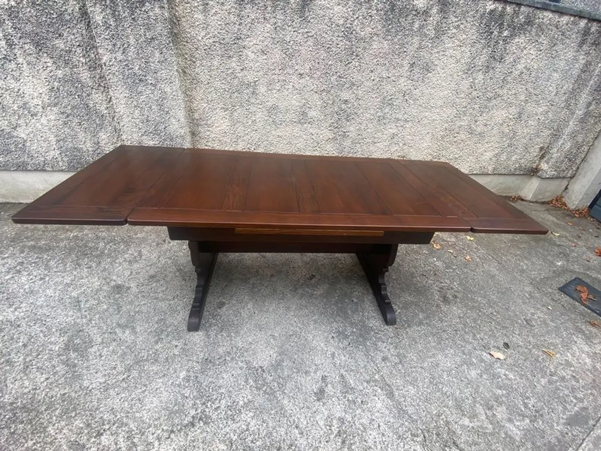 Genuine Vintage Ercol Model 434 Old Colonial Extending Dining Table - Image 2