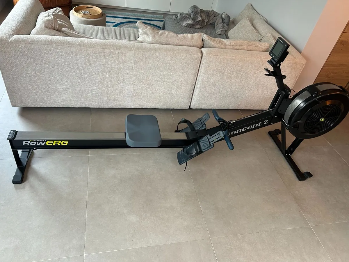 Concept2 RowERG Rowing Machine - Image 2