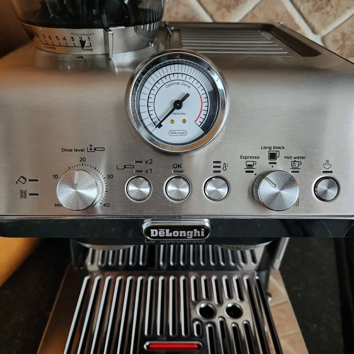 DeLonghi cafe machine - Image 1