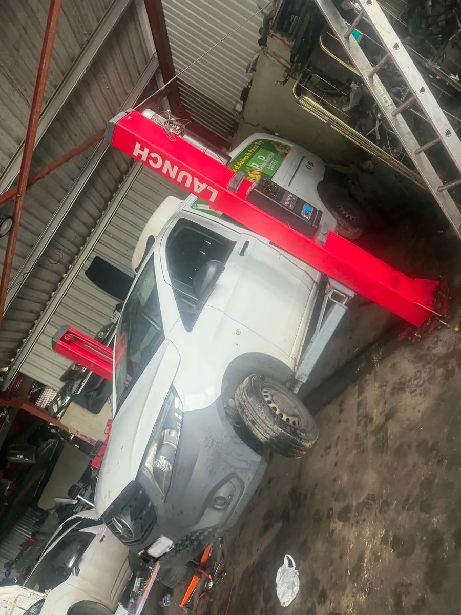 2021 Mercedes Vito breaking - Image 3