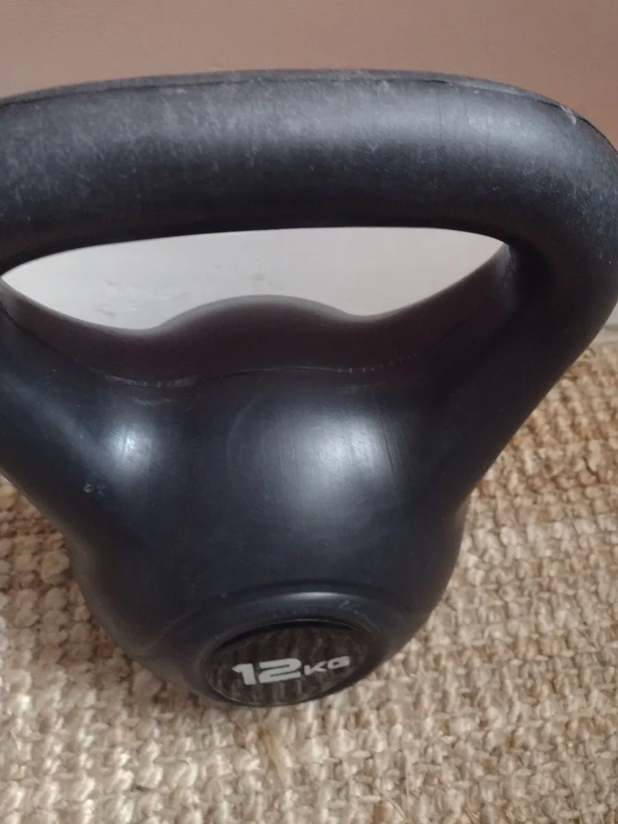 Bench 12kg kettle bell weight - Image 3