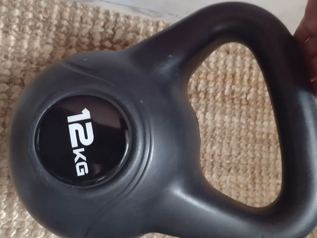Bench 12kg kettle bell weight - Image 1