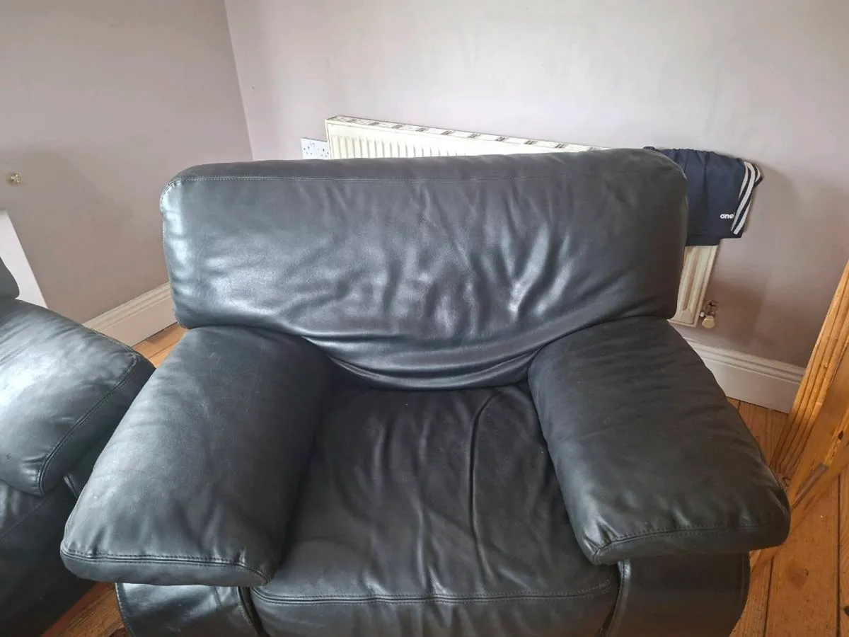 3 piece couch for sale - Image 3