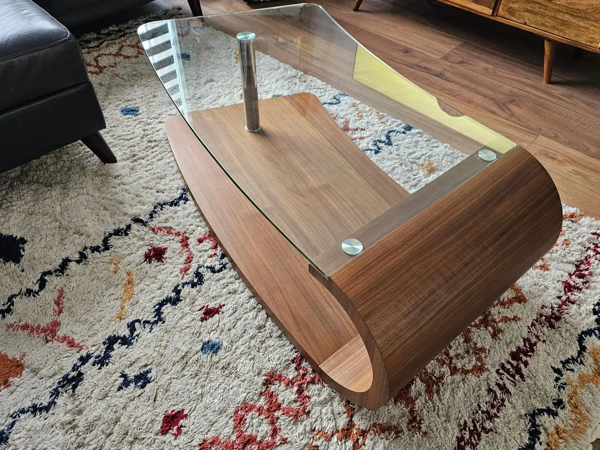 Curved coffee table - glass top - Image 3