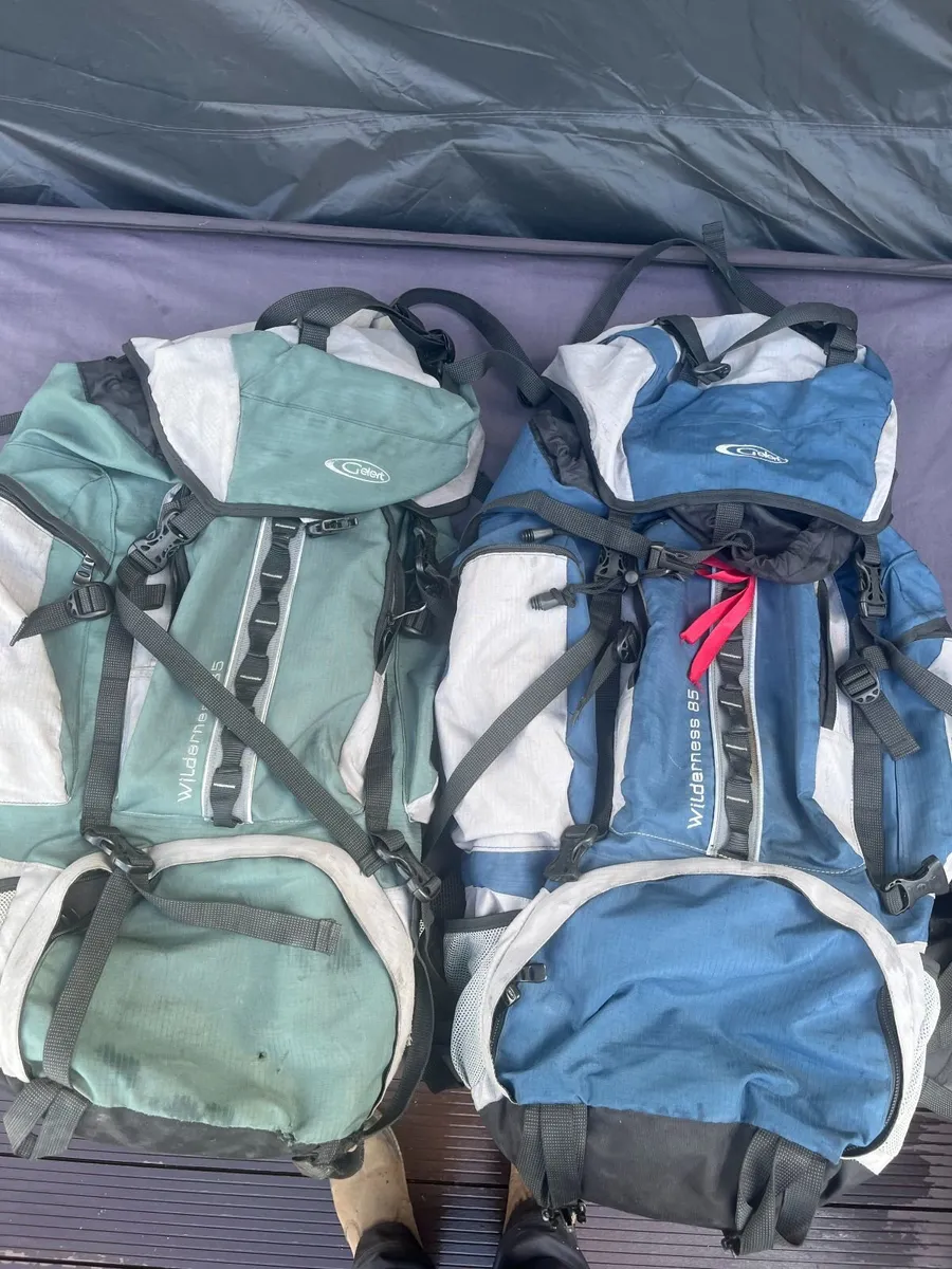 2 rugsacks - Image 1