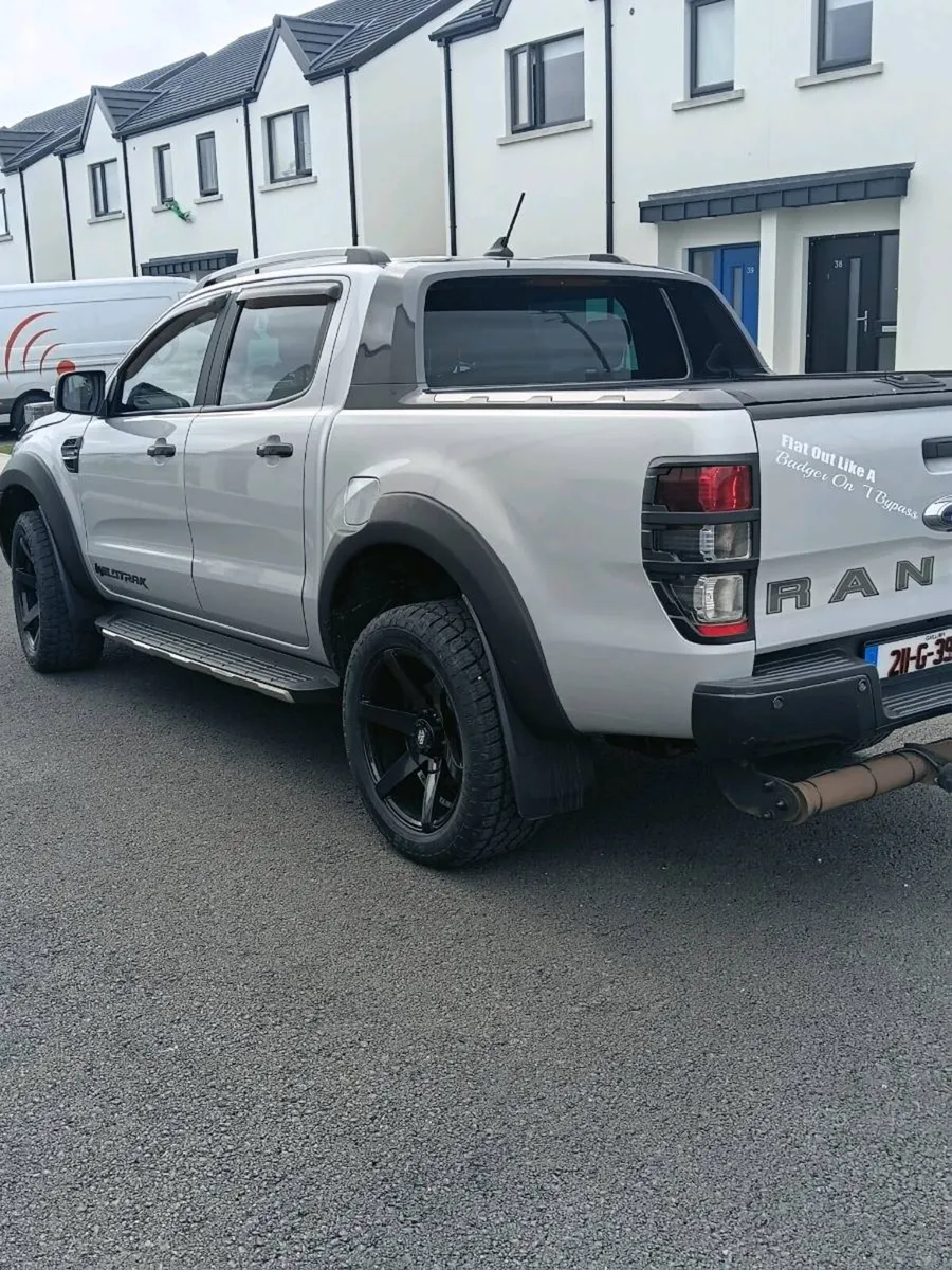 Ford Ranger - Image 2