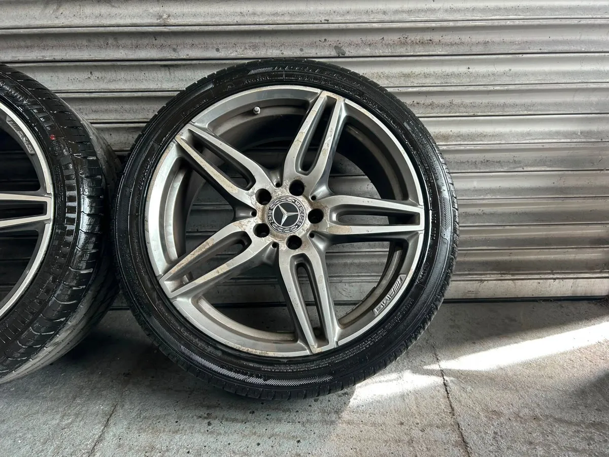 Mercedes E-Class AMG Alloys 19” - Image 4