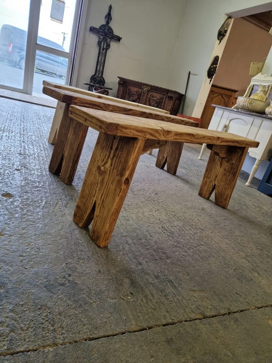 Reclaimed wood benches,  pine workshop - Image 4
