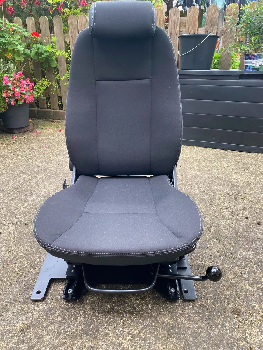 Turnout Swivel Seat - Image 1