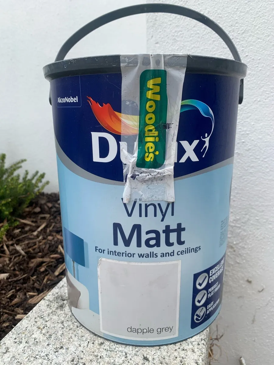 Paint dulux dapple grey unopened - Image 1