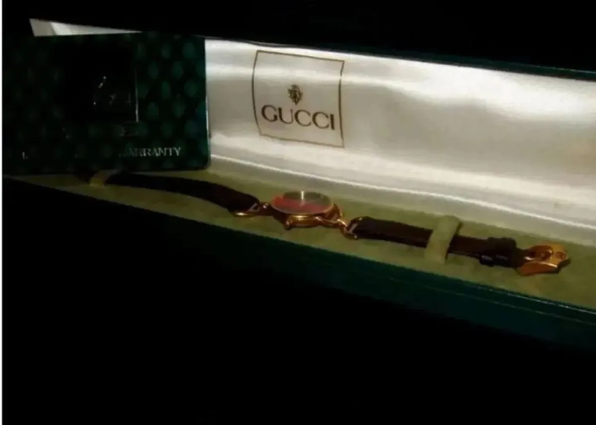 Vintage Gucci Sherry Line 6000L - Image 1