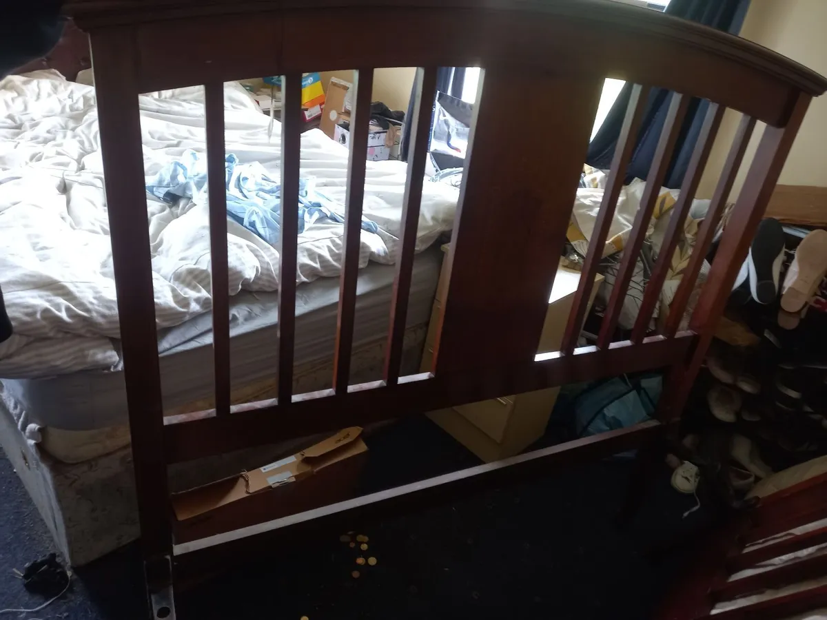 King size bed antique - Image 1