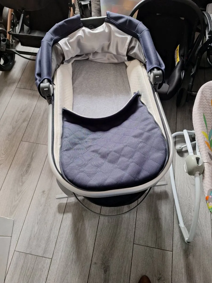 Carry cot - Image 4
