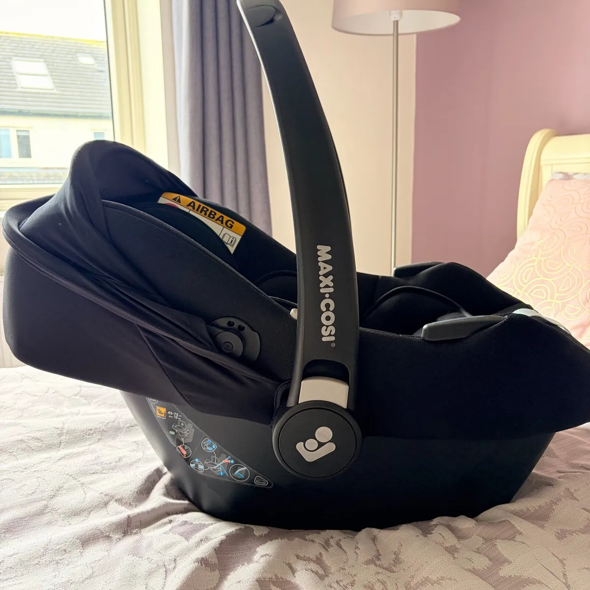 Maxi-Cosi Baby Car Seat - Image 2