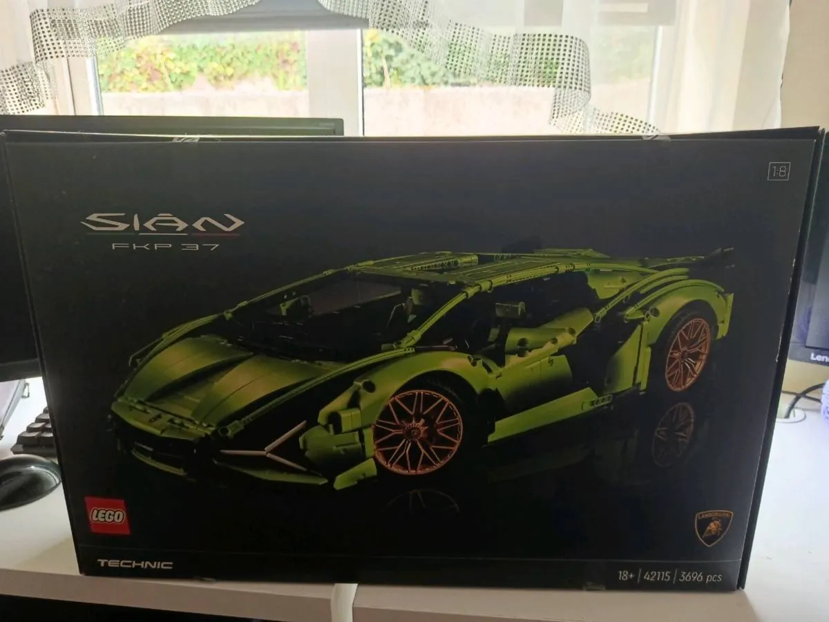 Lego technic Lamborghini Sián FKP 37 (sealed) - Image 1