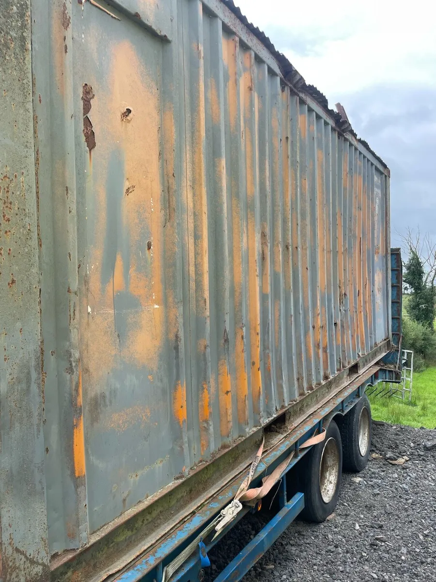 Shipping containers - Image 3