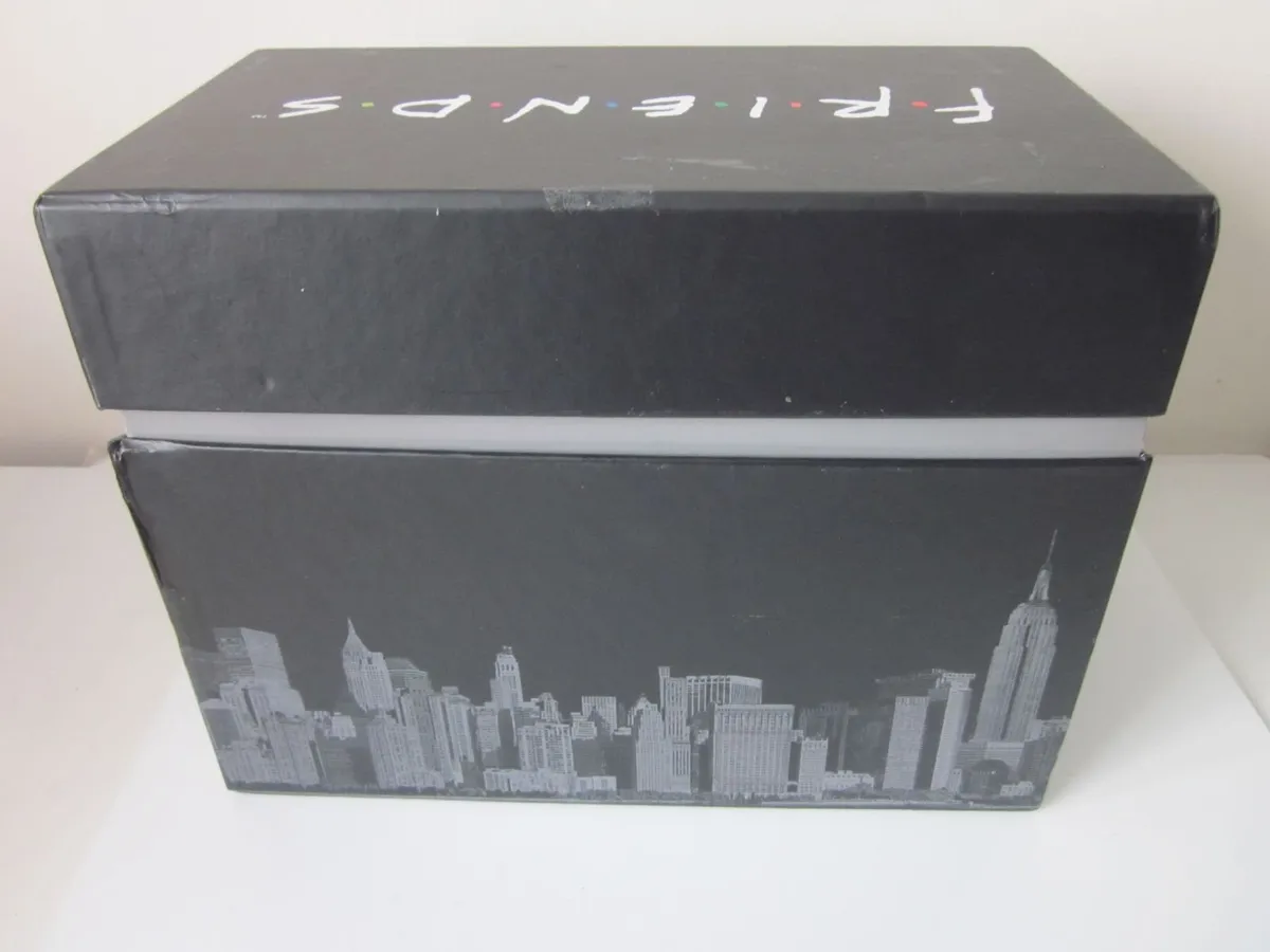 Friends: Complete Season 1-10 (30 Disc Box Set) - Image 2