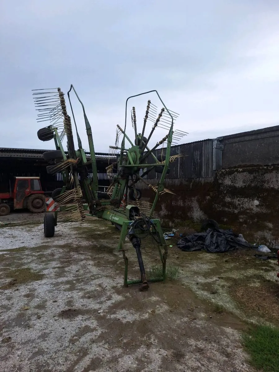 Krone ks6.81 7.61  rake - Image 1