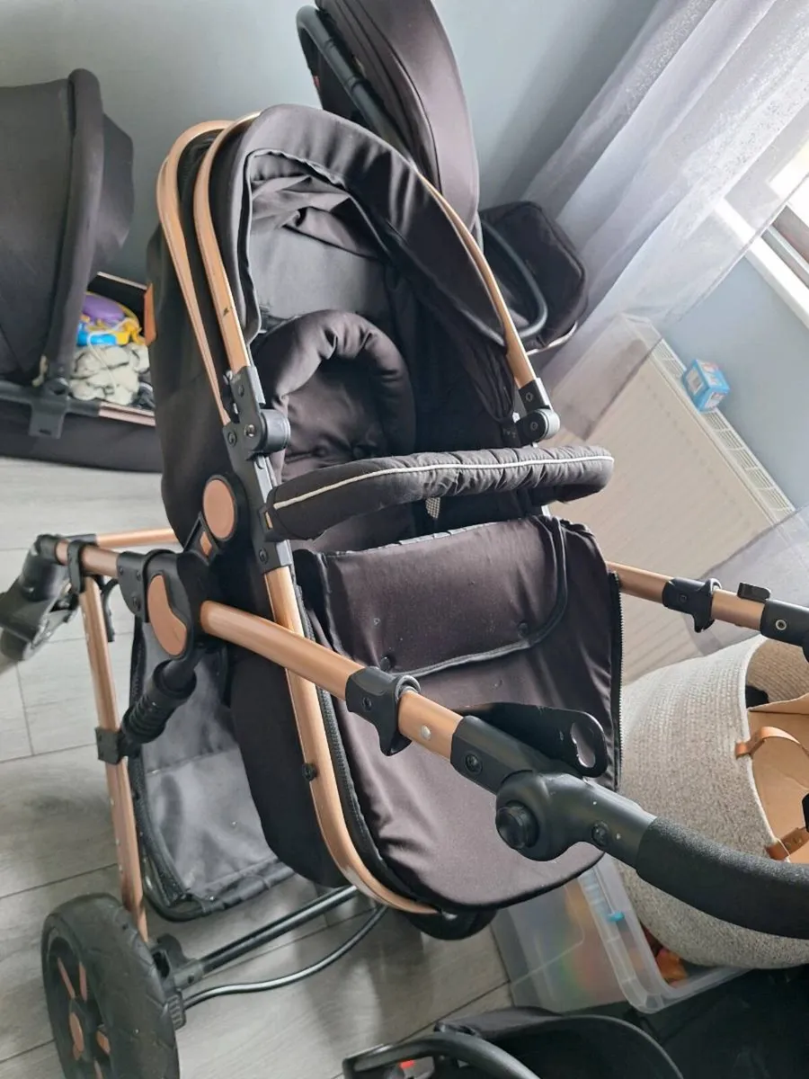 Pram/buggy - Image 1