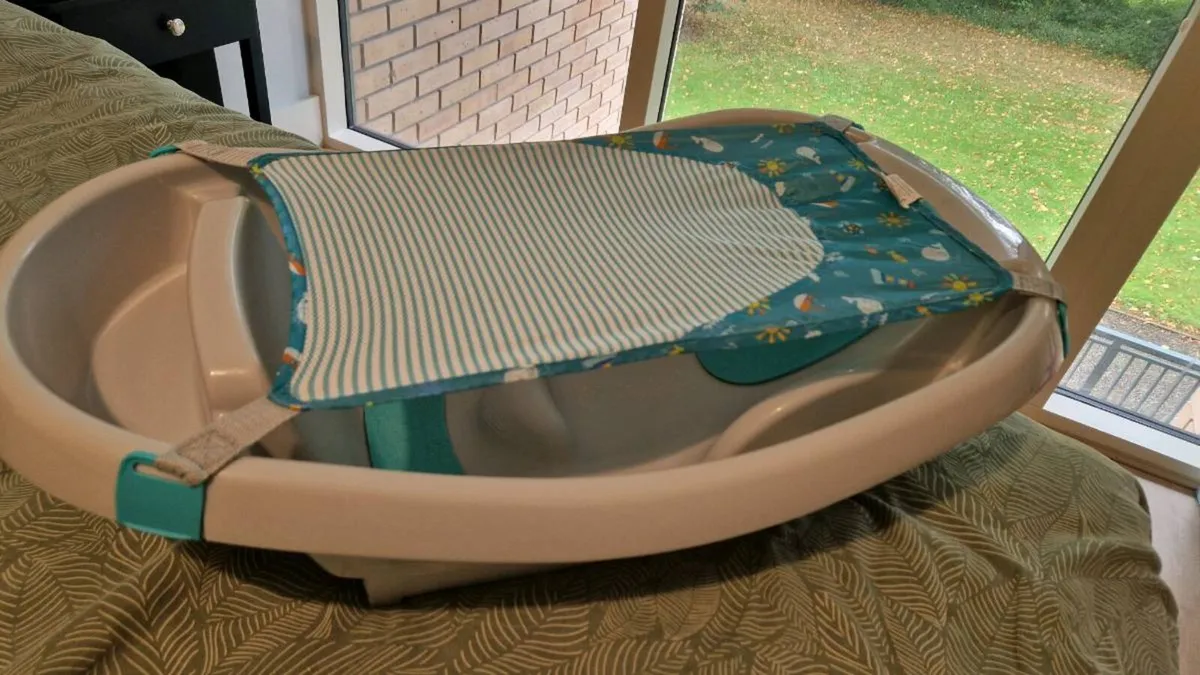 Bed & Bath for baby - Image 3