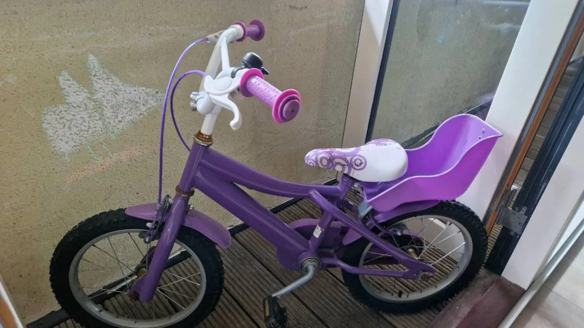 Kids bike - Image 2