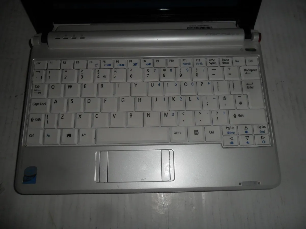Acer Aspire one series - Image 4