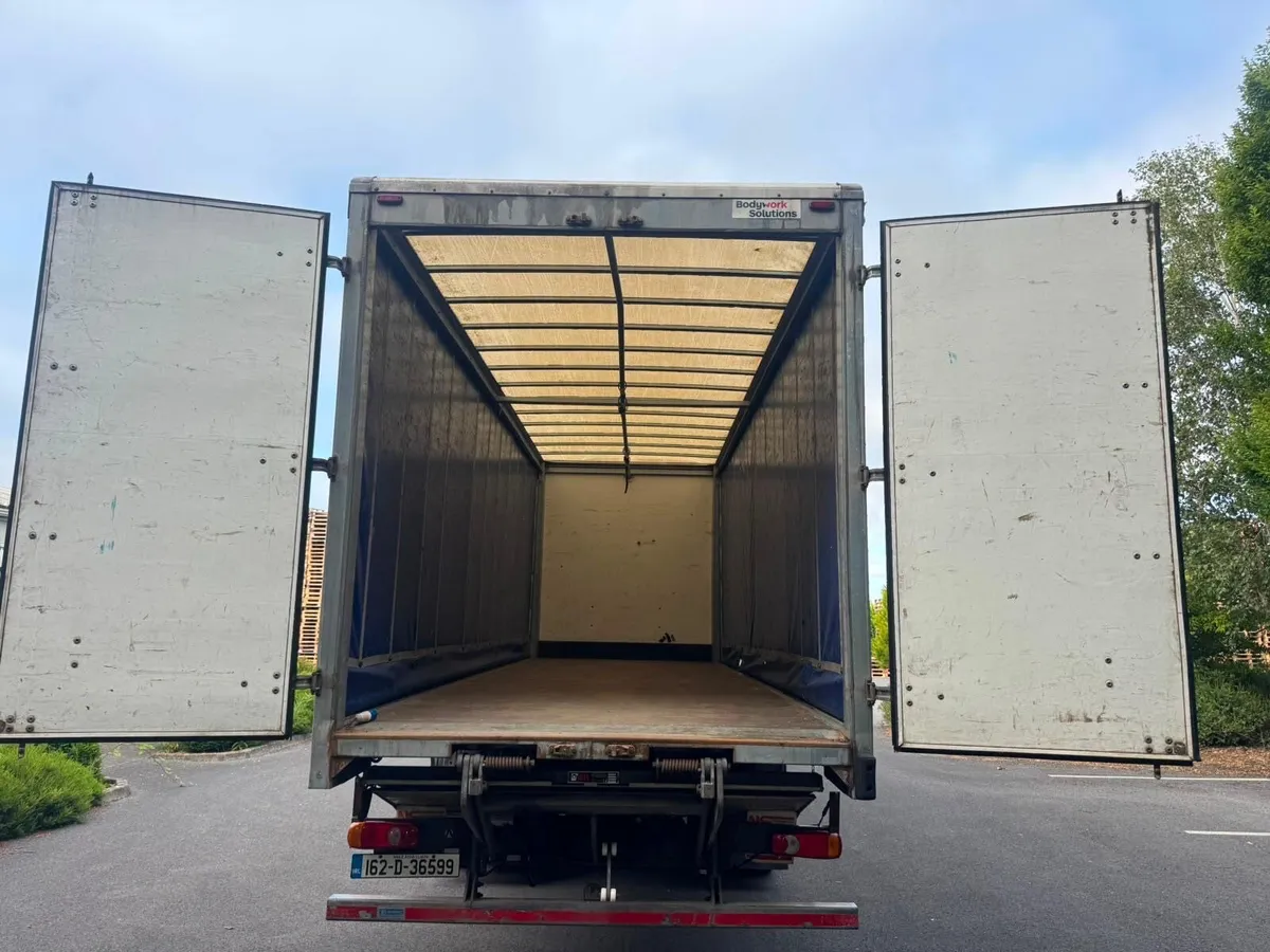 Truck - Image 4