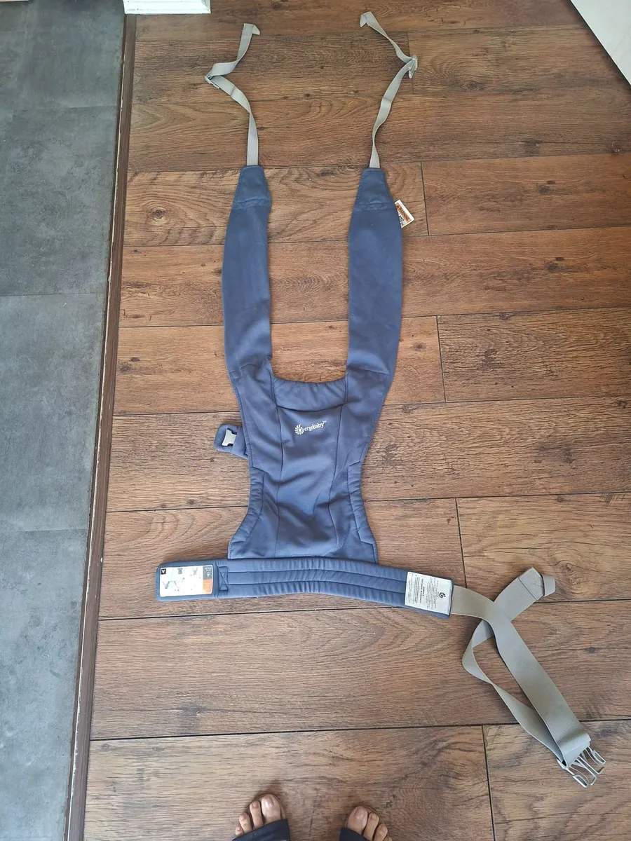 Baby carrier - Image 2