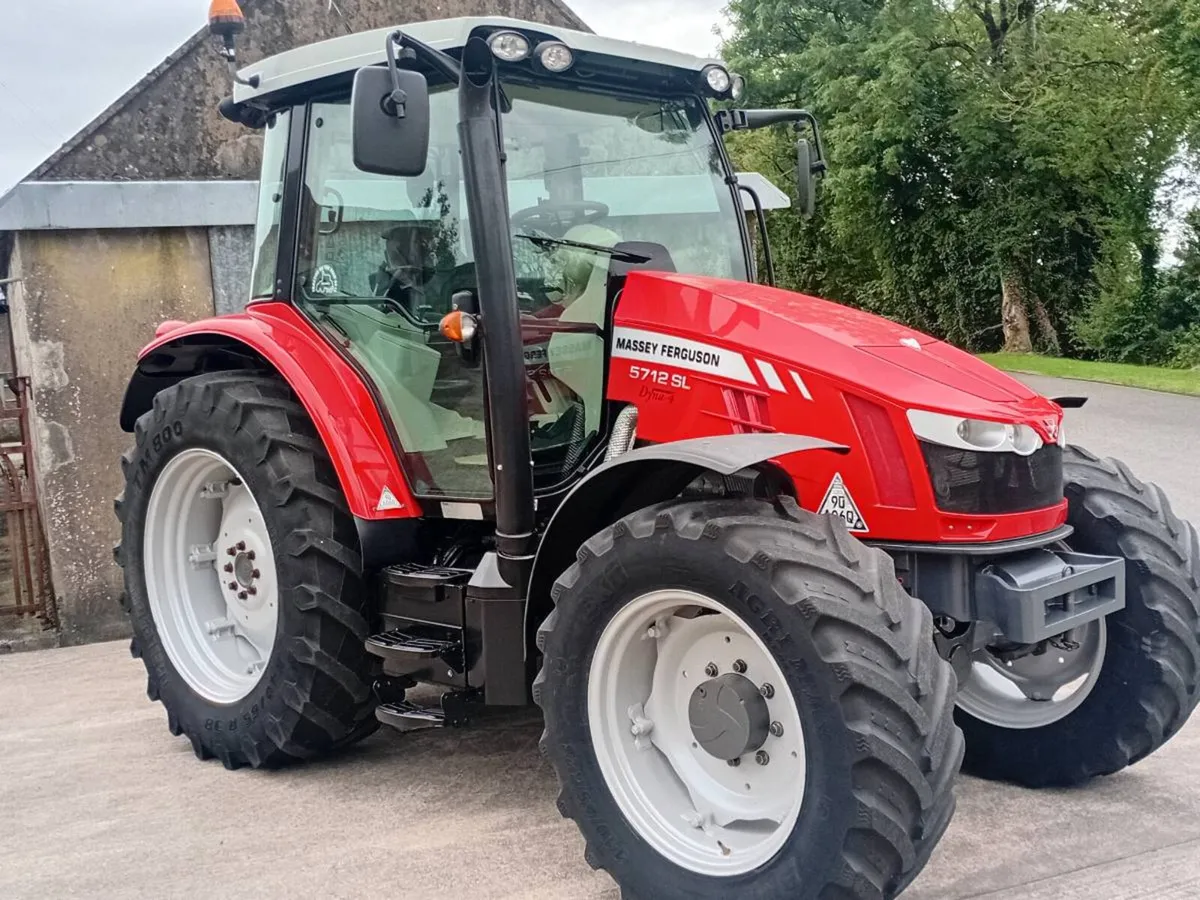 Massey Ferguson 5712 SL - Image 4