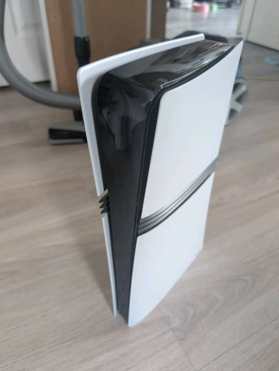 Ps5 Pro 2TB - Image 1