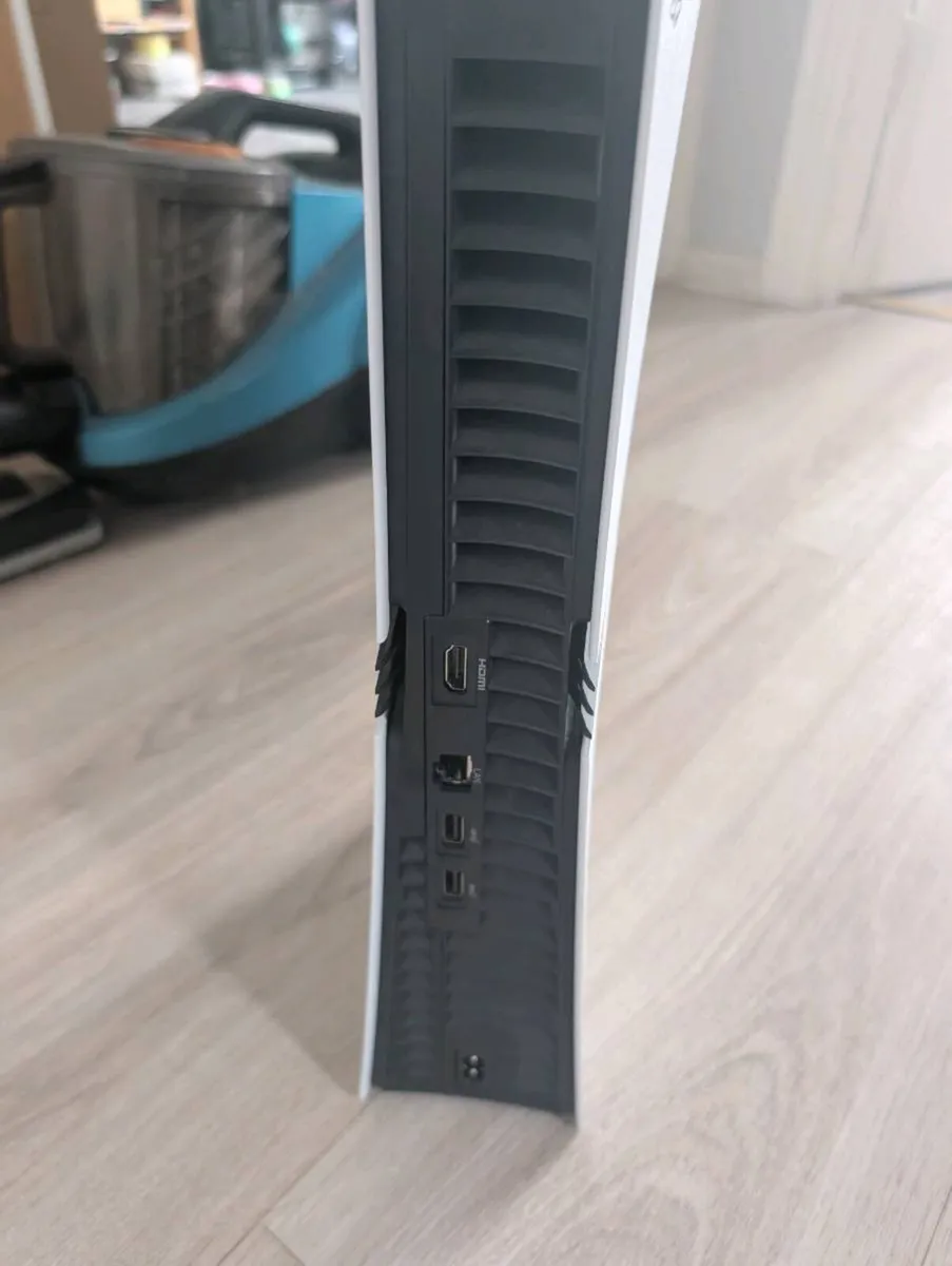 Ps5 Pro 2TB - Image 3