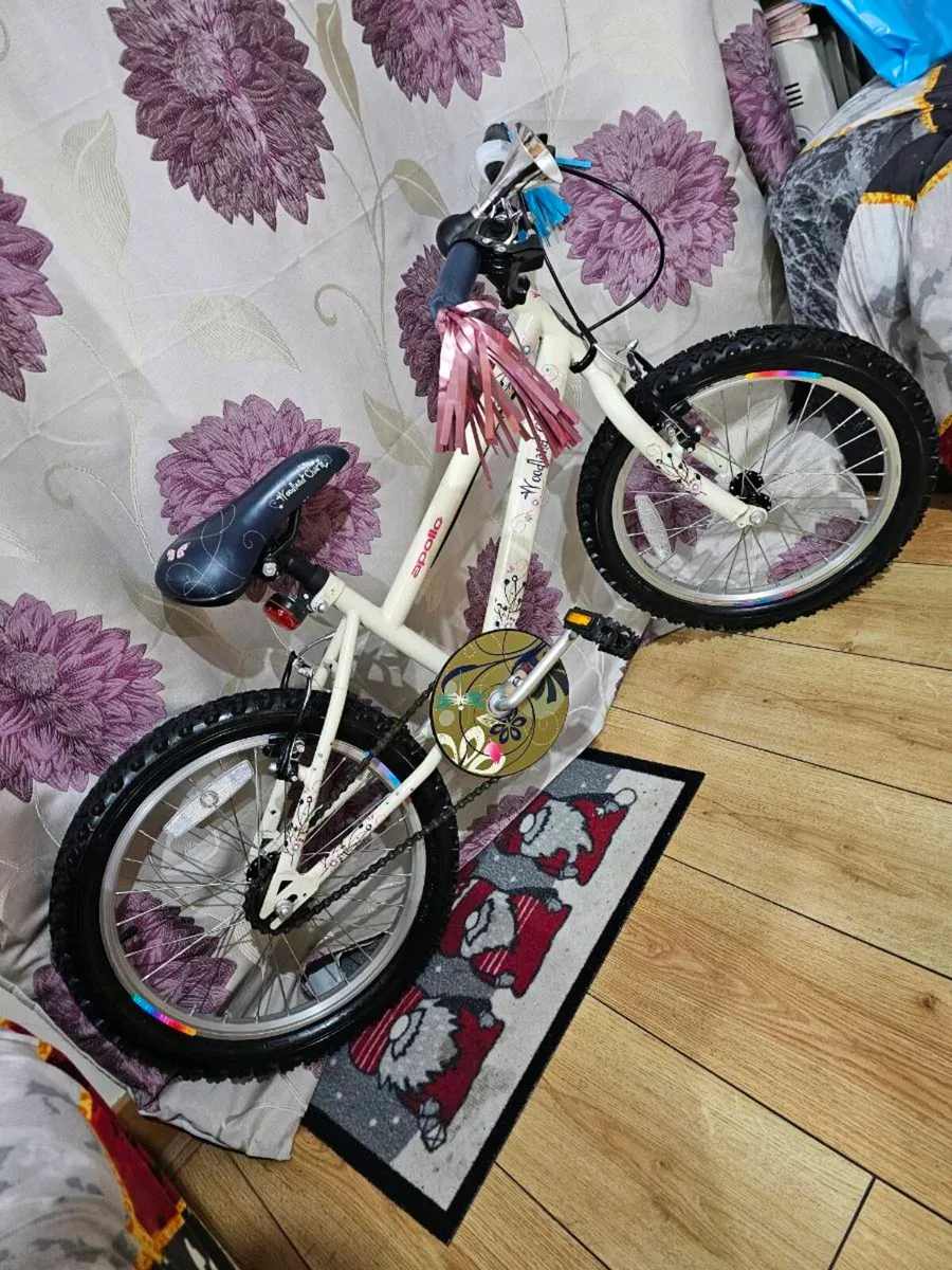 APOLLO GIRLS BIKE  WOODLAND CHARM Match Halfords p - Image 3