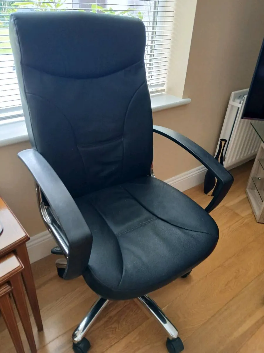Home office furniture - Image 2